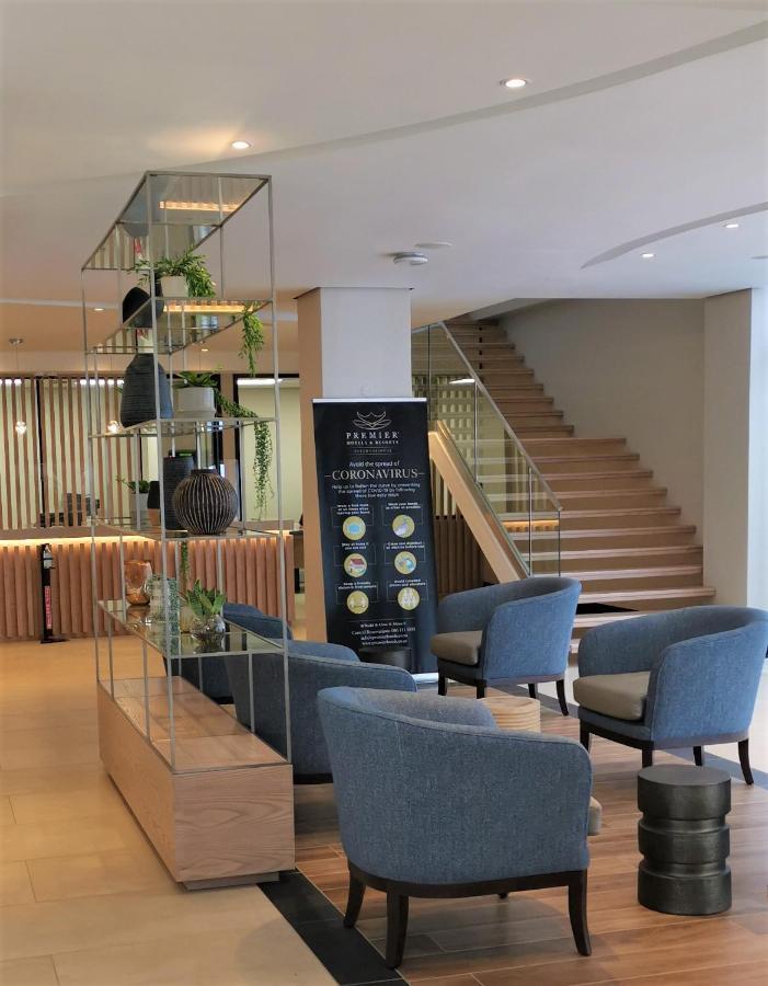Premier Splendid Inn Umhlanga Дурбан Экстерьер фото